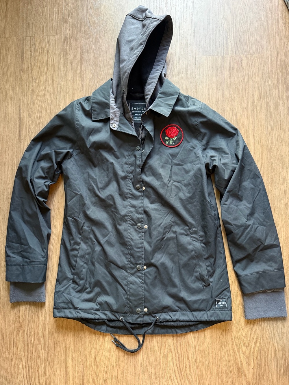 Empyre Men’s Medium Black Hooded Coach Jacket Rose Patch Fleece Lined